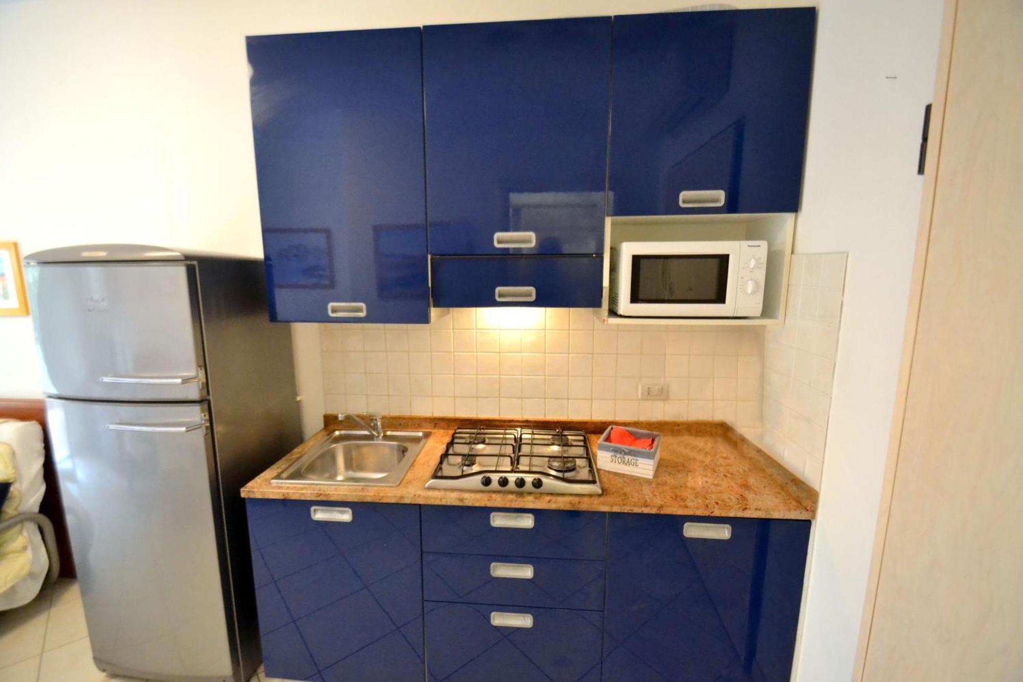 Poli Apartment *