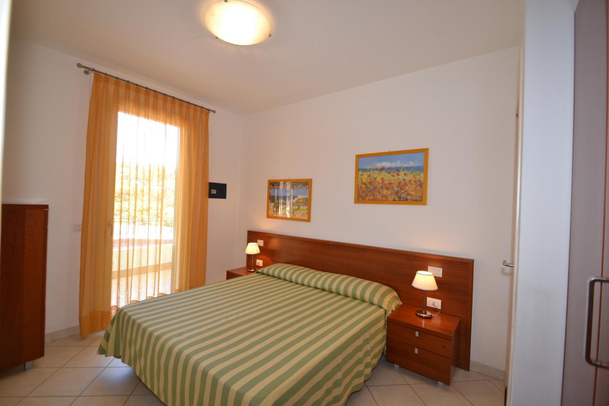 Apartment Poli